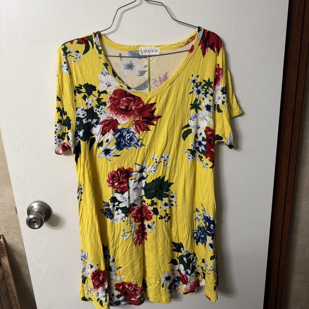 Larace Women's Swing Tunic V Neck Detail Top Size M